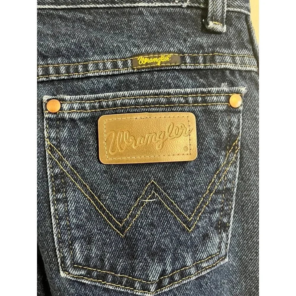 Wrangler artsy mature